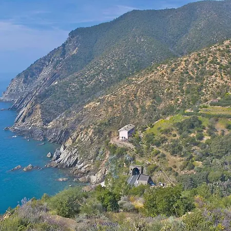 2 Bedroom In * Rapallo